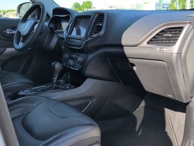 2022 Jeep Cherokee Latitude Lux