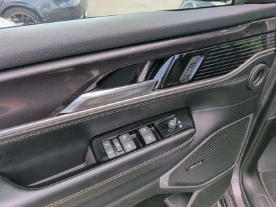 2024 Jeep Wagoneer L Base
