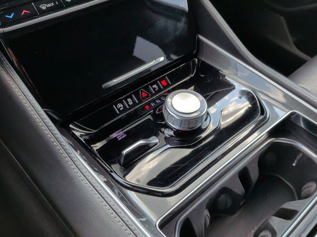 2024 Jeep Wagoneer L Base