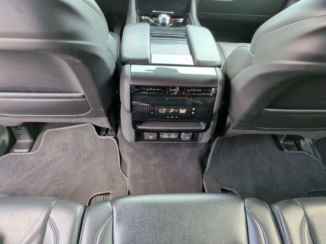 2024 Jeep Wagoneer L Base