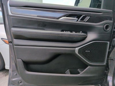 2024 Jeep Wagoneer L Base