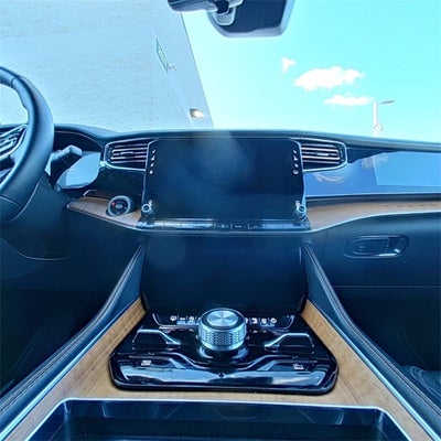 2024 Jeep Grand Wagoneer L Series III