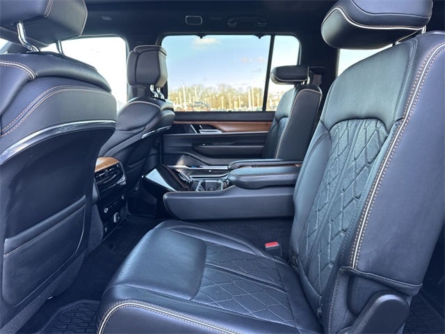 2024 Jeep Grand Wagoneer L Series III