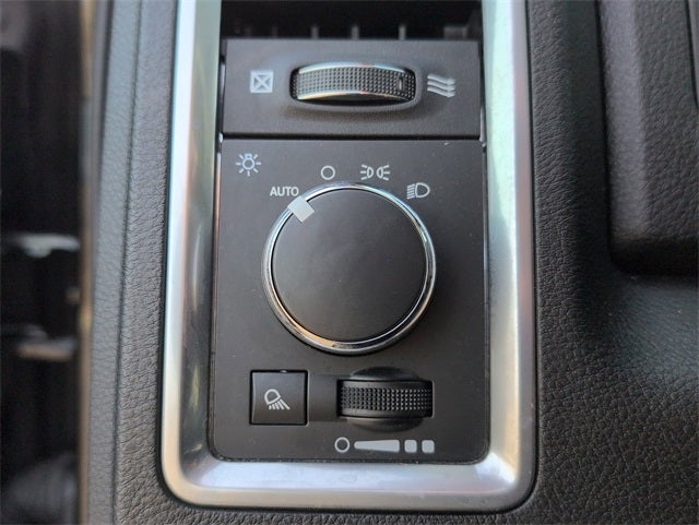 2024 RAM 1500 Classic SLT