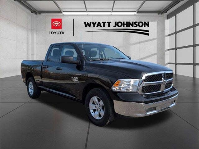 2024 RAM 1500 Classic SLT