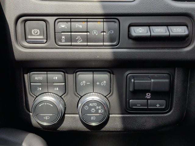 2021 GMC Yukon AT4