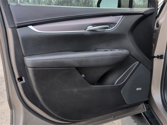 2023 Cadillac XT5 Luxury