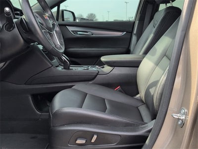 2023 Cadillac XT5 Luxury