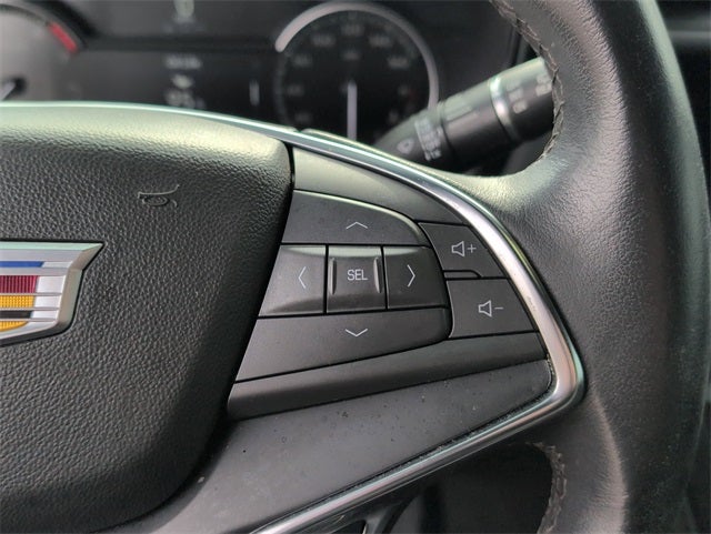 2023 Cadillac XT5 Luxury