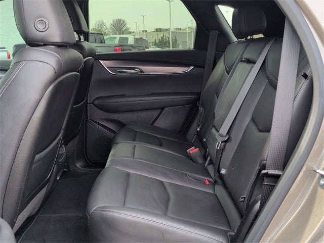 2023 Cadillac XT5 Luxury