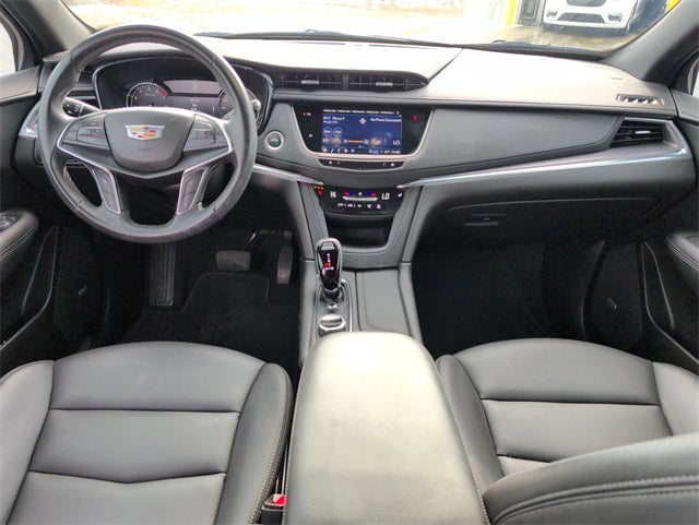 2023 Cadillac XT5 Luxury