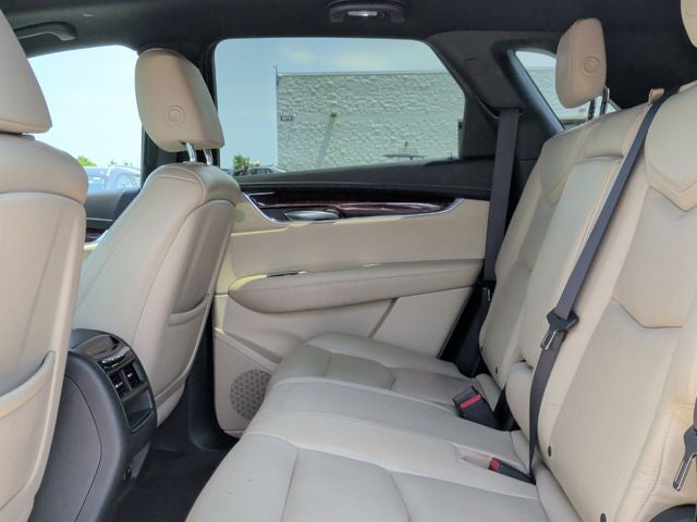 2017 Cadillac XT5 Premium Luxury