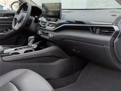 2025 Nissan Altima 2.5 SR