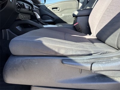 2022 Nissan Frontier S