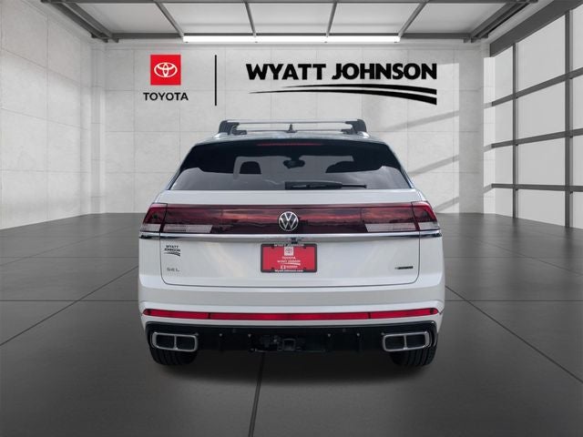 2024 Volkswagen Atlas Cross Sport 2.0T SEL R-Line