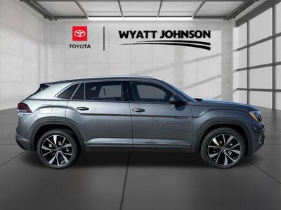 2024 Volkswagen Atlas Cross Sport 2.0T SEL Premium R-Line