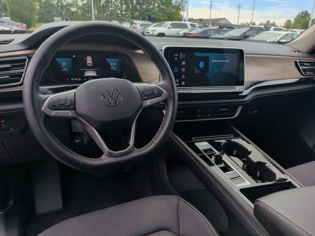 2026 Volkswagen Atlas SE w/Technology