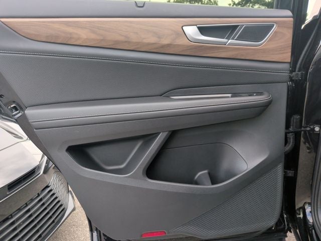 2026 Volkswagen Atlas SE w/Technology