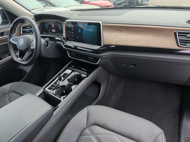2026 Volkswagen Atlas SE w/Technology