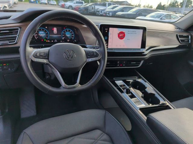 2026 Volkswagen Atlas SE w/Technology