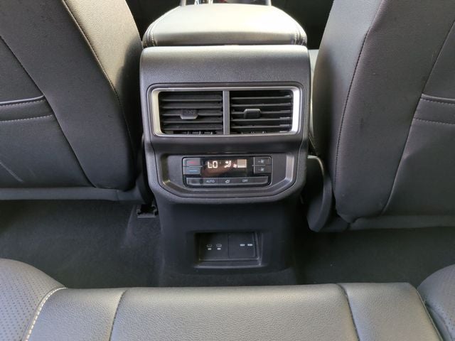 2026 Volkswagen Atlas SE w/Technology
