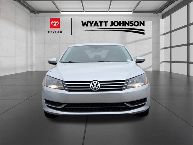 2012 Volkswagen Passat 2.5 SE