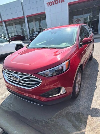 2022 Ford Edge Titanium