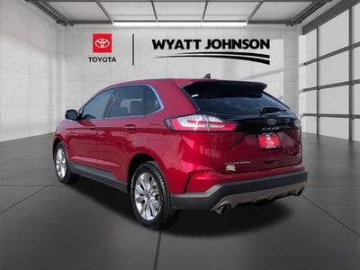 2022 Ford Edge Titanium