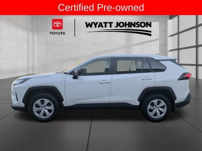 2025 Toyota RAV4 LE