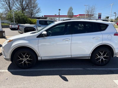 2018 Toyota RAV4 SE