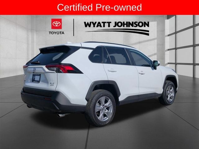 2025 Toyota RAV4 XLE