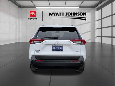 2024 Toyota RAV4 XLE