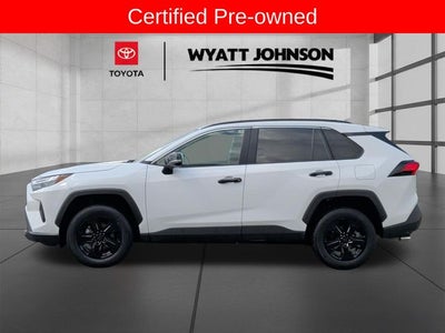 2025 Toyota RAV4 XLE