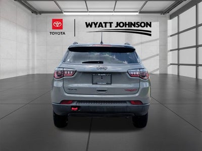 2022 Jeep Compass Trailhawk