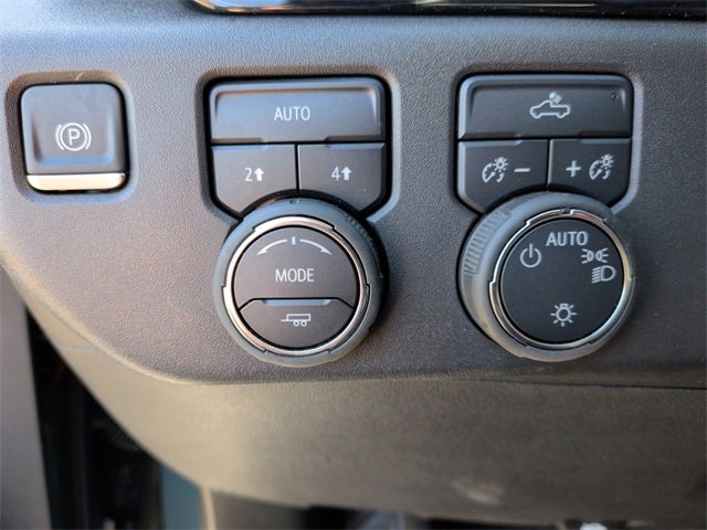 2025 Chevrolet Silverado 1500 LT LT1