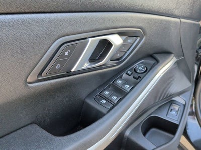 2025 BMW 3 Series 330i