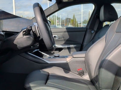 2025 BMW 3 Series 330i