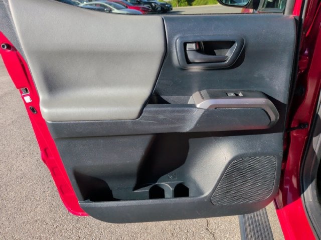 2016 Toyota Tacoma SR5