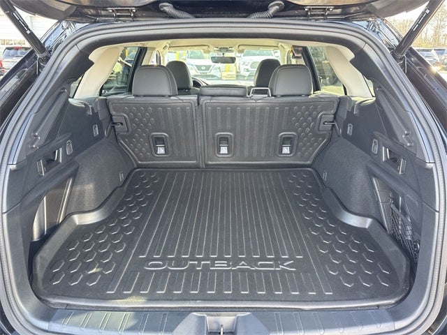 2022 Subaru Outback Onyx Edition XT