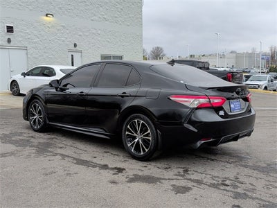 2019 Toyota Camry SE