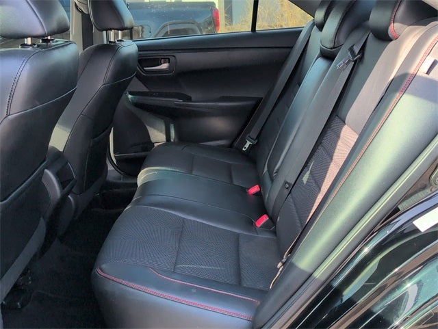 2016 Toyota Camry SE