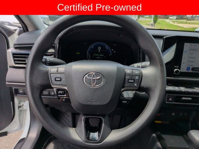 2025 Toyota Camry LE