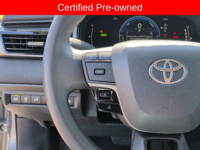 2025 Toyota Camry LE