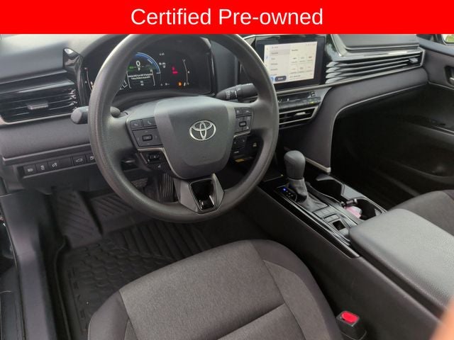 2025 Toyota Camry LE
