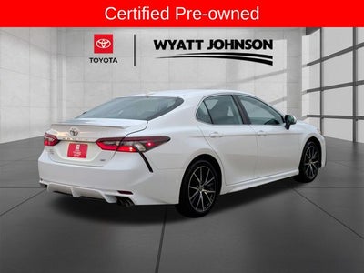2024 Toyota Camry SE