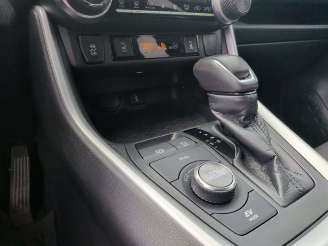 2020 Toyota RAV4 Hybrid XSE