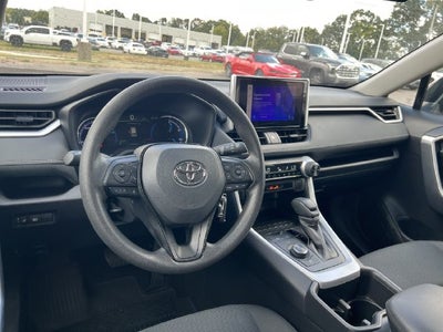 2025 Toyota RAV4 Hybrid LE