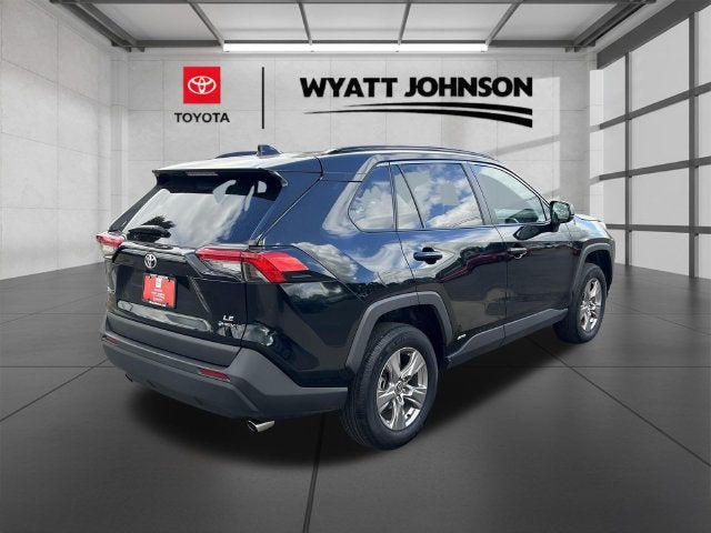 2025 Toyota RAV4 Hybrid LE