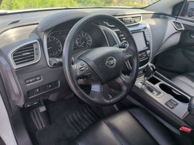 2022 Nissan Murano SV