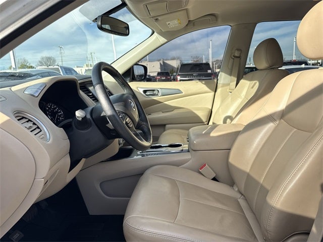 2020 Nissan Pathfinder SL